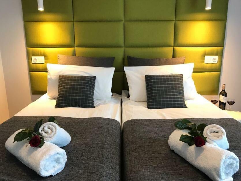 Premium Apartment - Chopin Airport Варшава Екстериор снимка